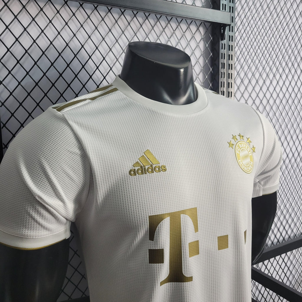 Camisola 23/24 Bayern Munique Secundária