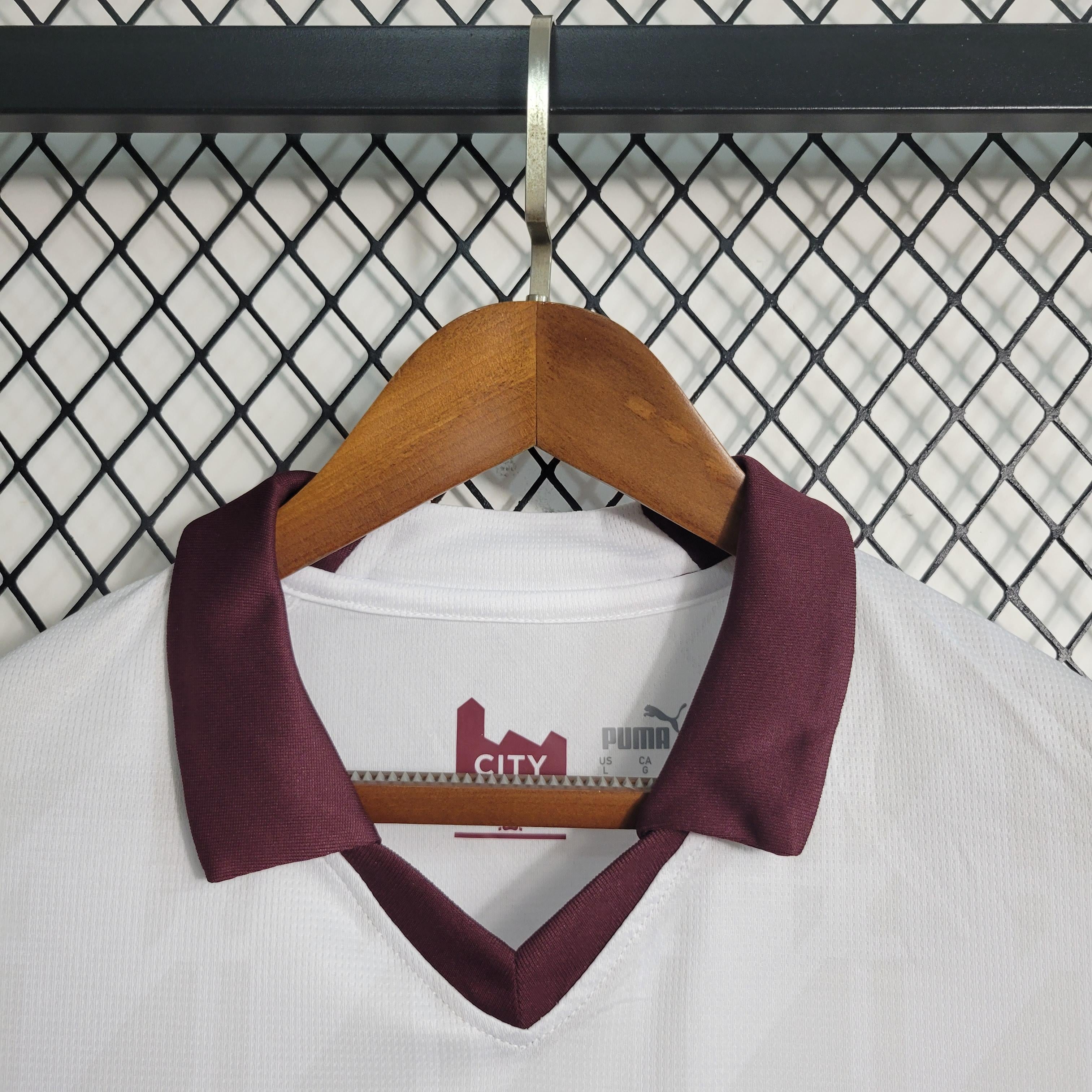 Camisola 23/24 Manchester City Secundária