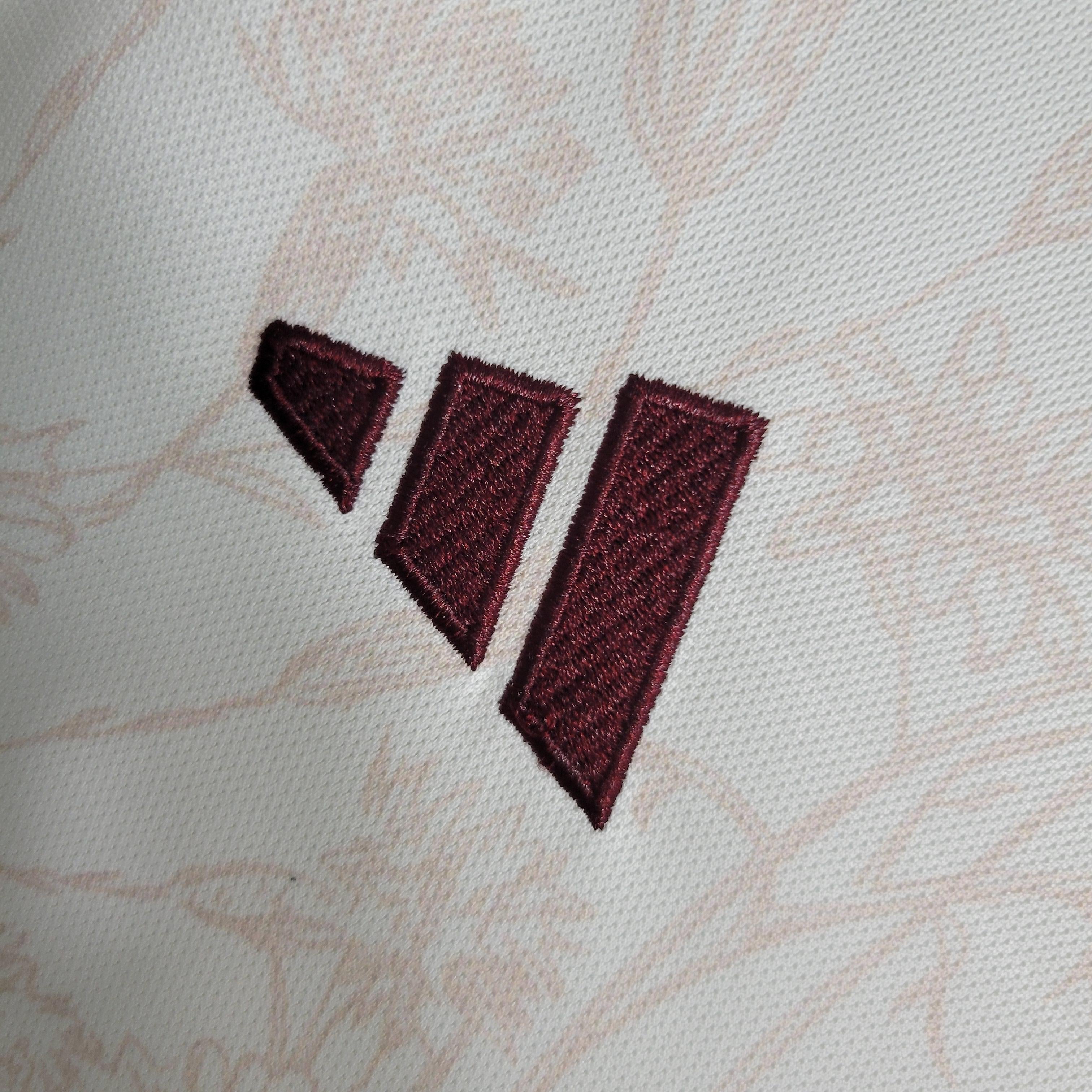 Camisola 23/24 Bayern Munique Terceira