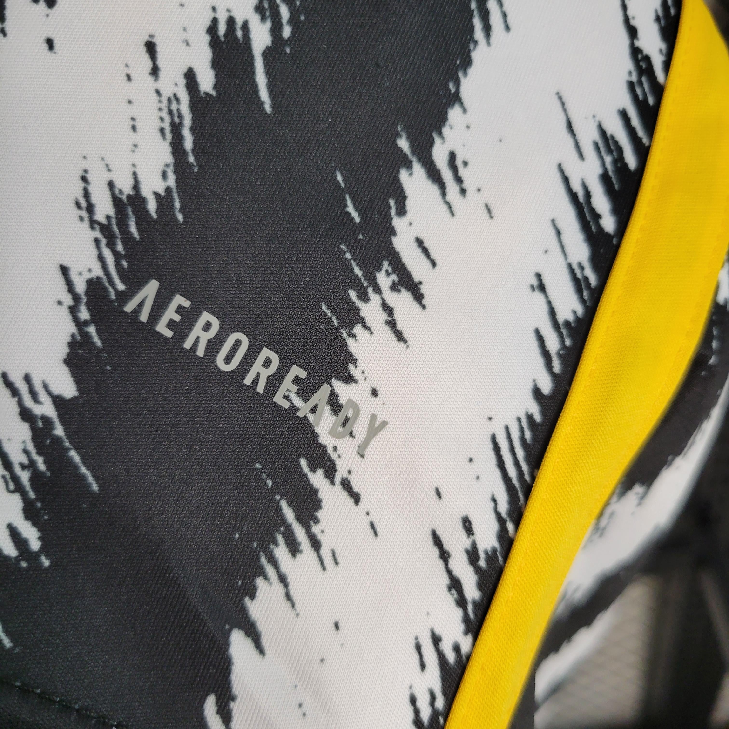 Camisola 23/24 Juventus Home