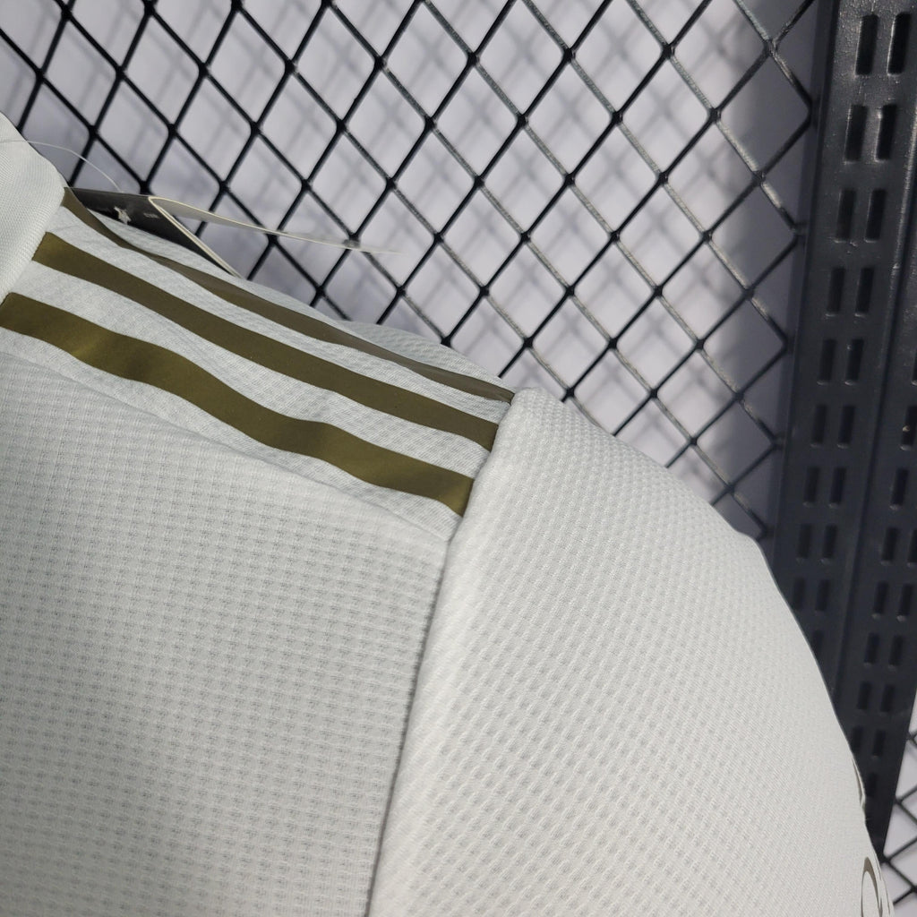 Camisola 23/24 Bayern Munique Secundária