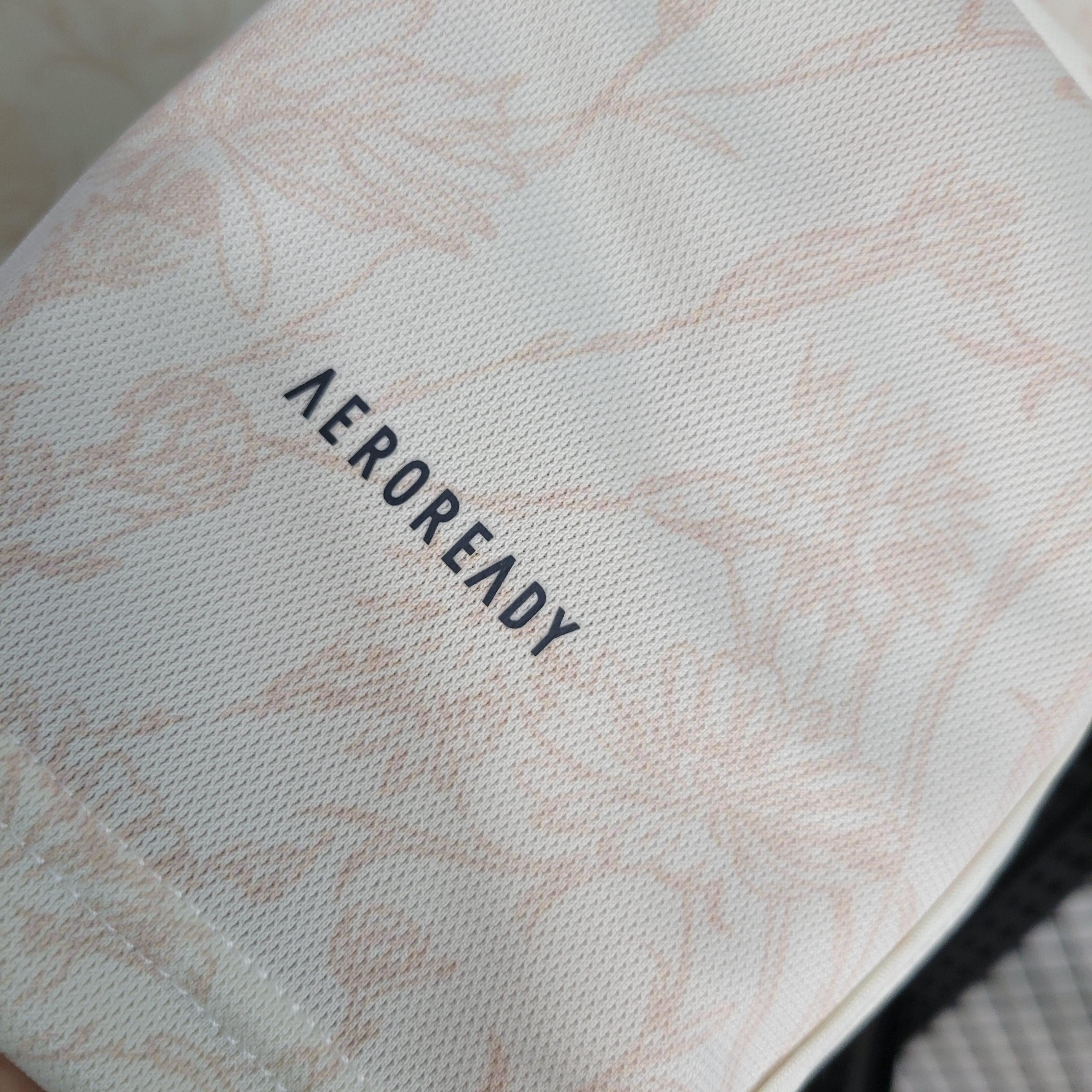 Camisola 23/24 Bayern Munique Terceira