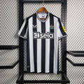 Camisola 23/24 Newcastle United Home