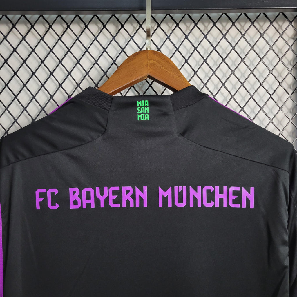 Camisola 23/24 Bayern Munique Alternativa