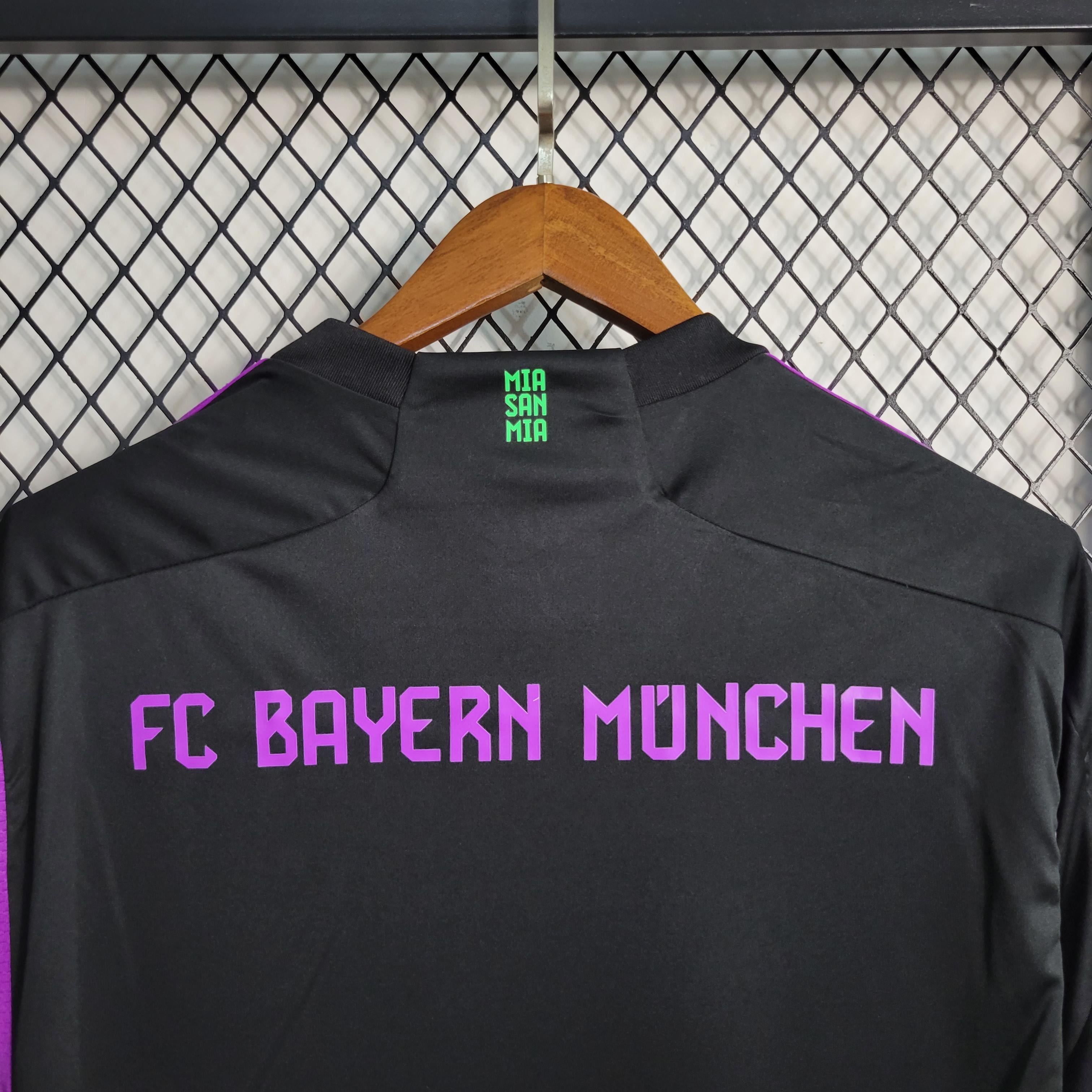 Camisola 23/24 Bayern Munique Alternativa