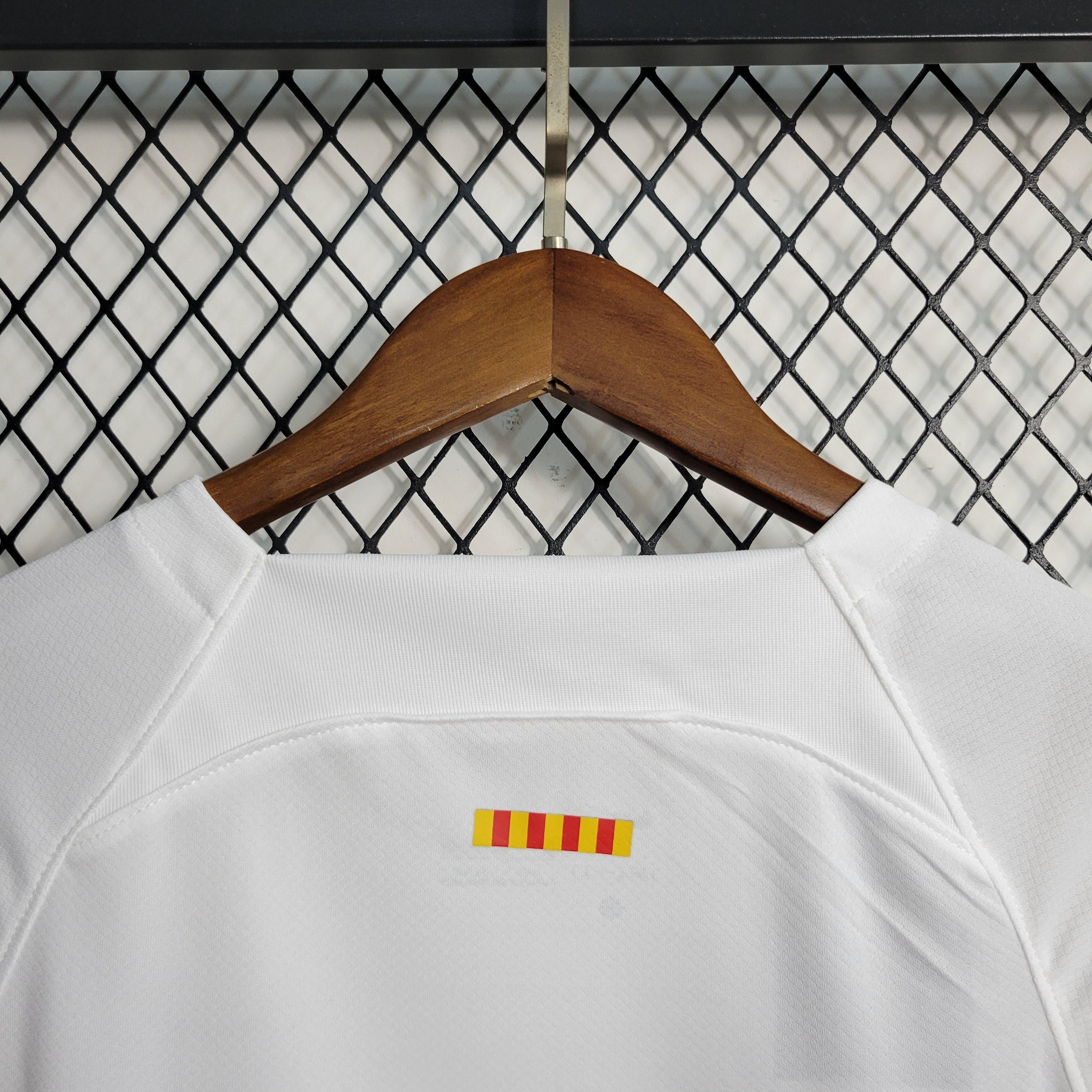 Equipamento Criança 23/24 Barcelona Fora