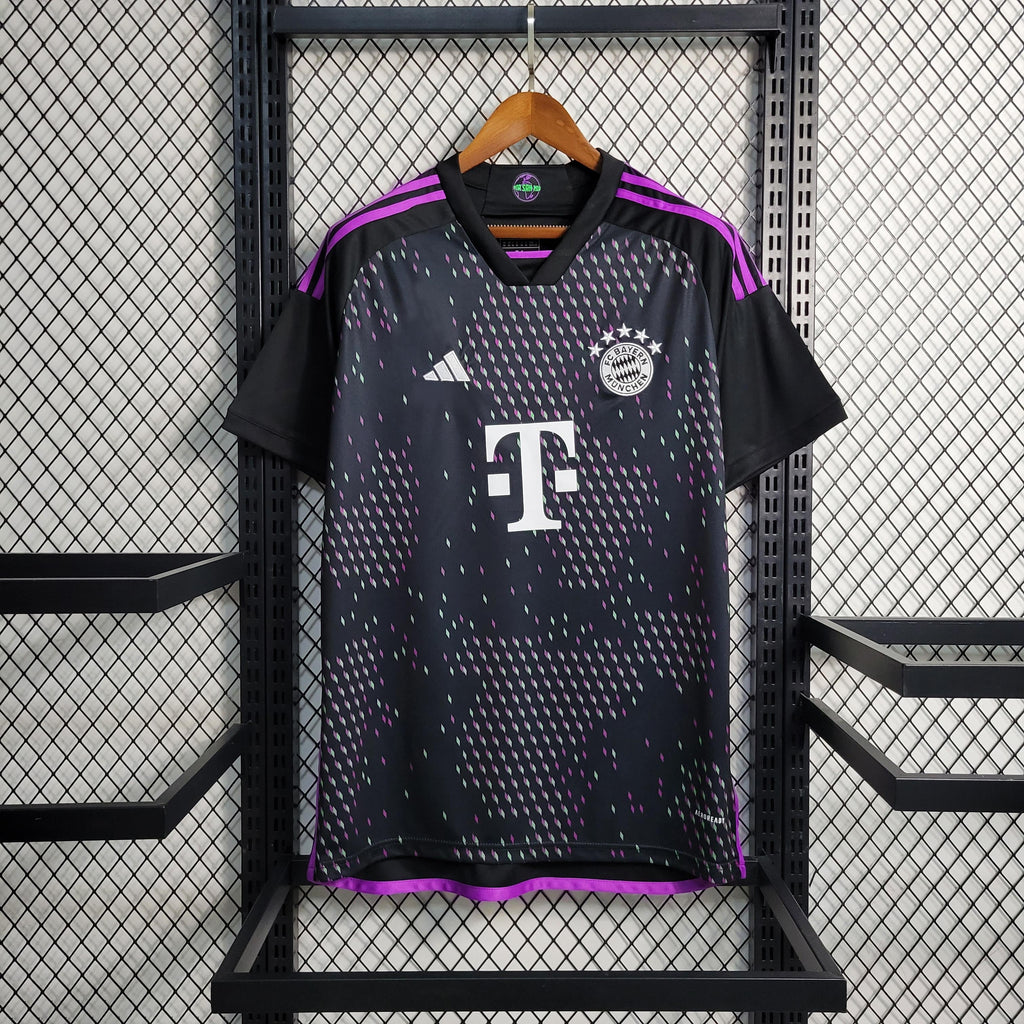 Camisola 23/24 Bayern Munique Alternativa