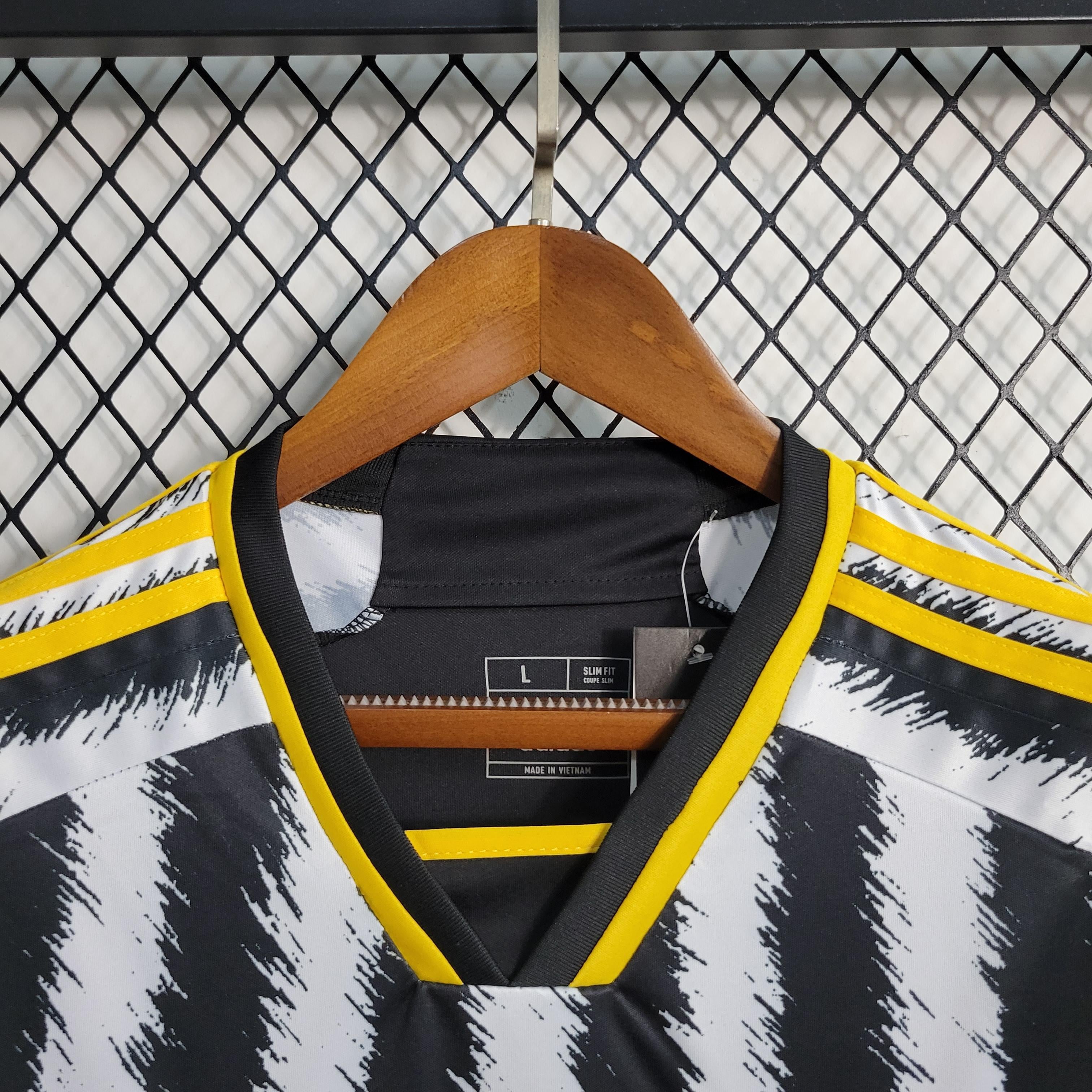 Camisola 23/24 Juventus Home